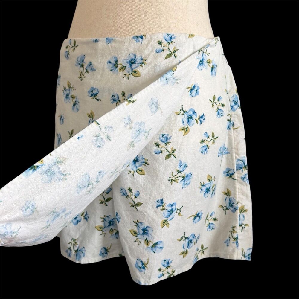 Old Navy Linen Floral Skort M Coquette Dainty Feminine Wrap Skirt Shorts Resort